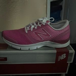 New balance women size 10